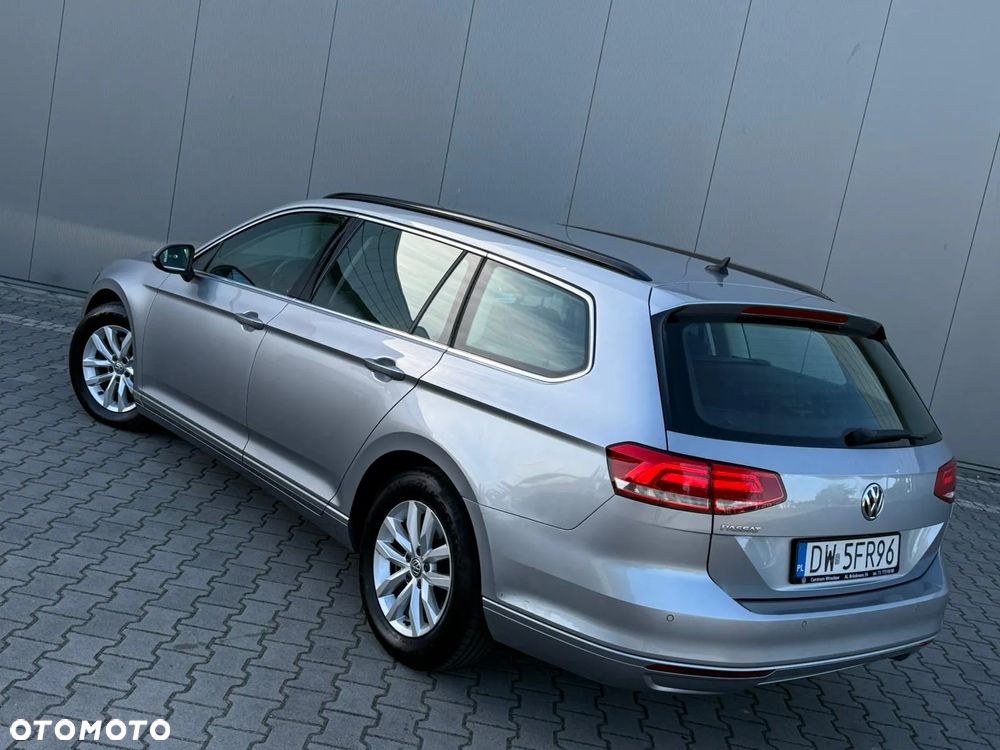 Volkswagen Passat 2.0 TDI BMT Comfortline - 18