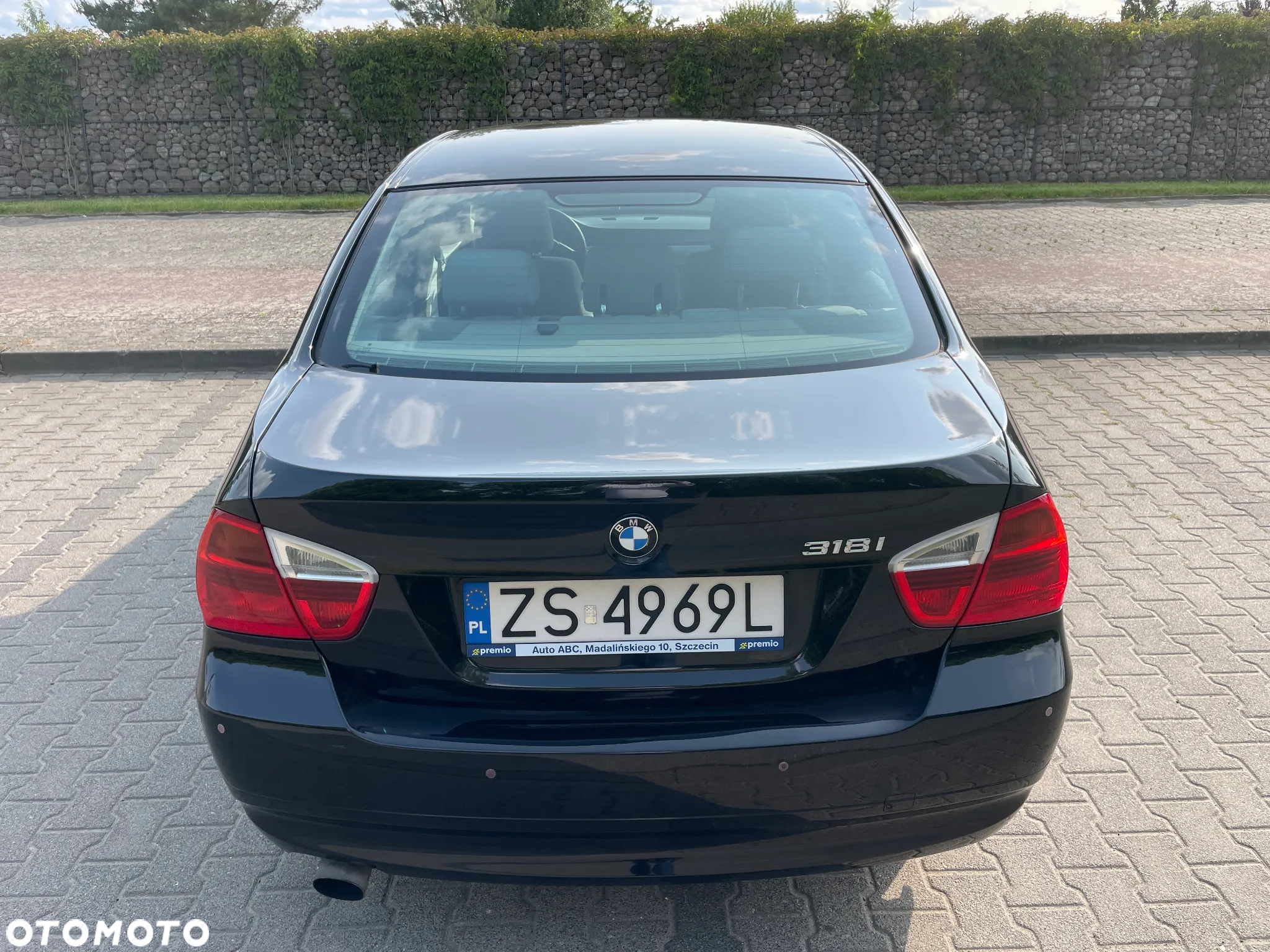 BMW Seria 3 318i - 16