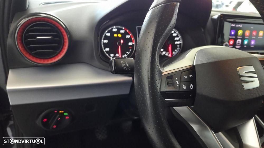 SEAT Arona 1.0 TSI FR - 11