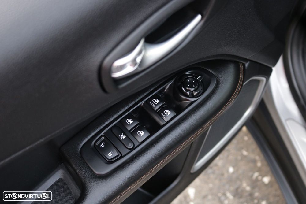 Jeep Compass 1.6 M-Jet Limited - 34