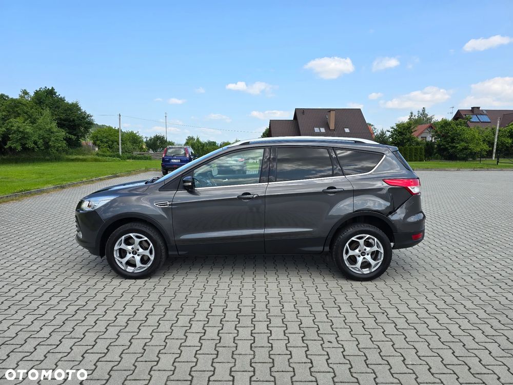 Ford Kuga 2.0 TDCi 4x4 Titanium - 22