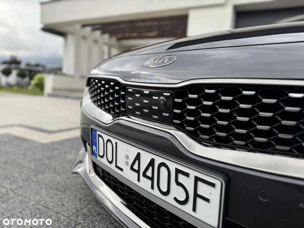Kia Stinger 2.0 T-GDI GT Line - 8