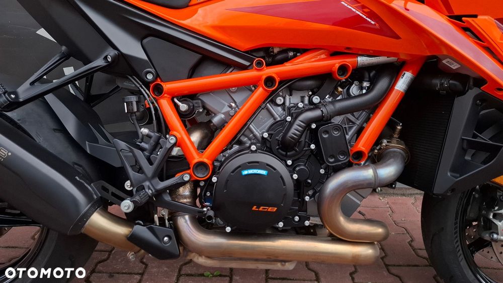 KTM Super Duke - 11