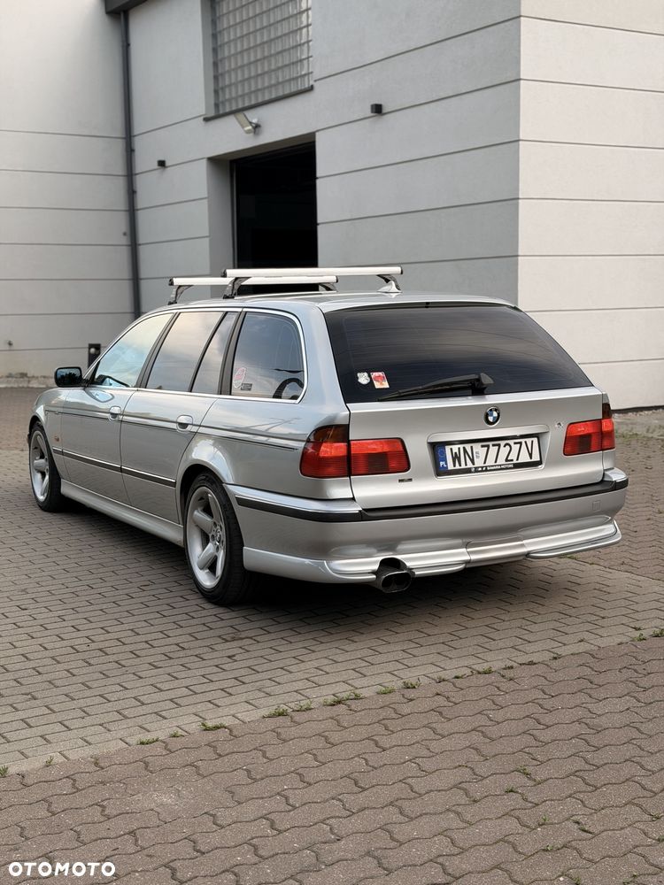 BMW Seria 5 - 1