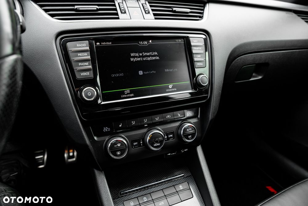 Skoda Octavia 2.0 TDI 4x4 DSG RS - 37