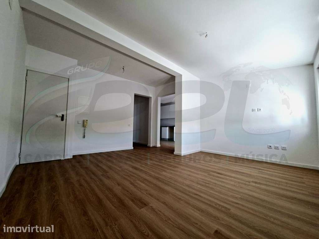 Apartamento T2 Almeirim - Grande imagem: 3/29