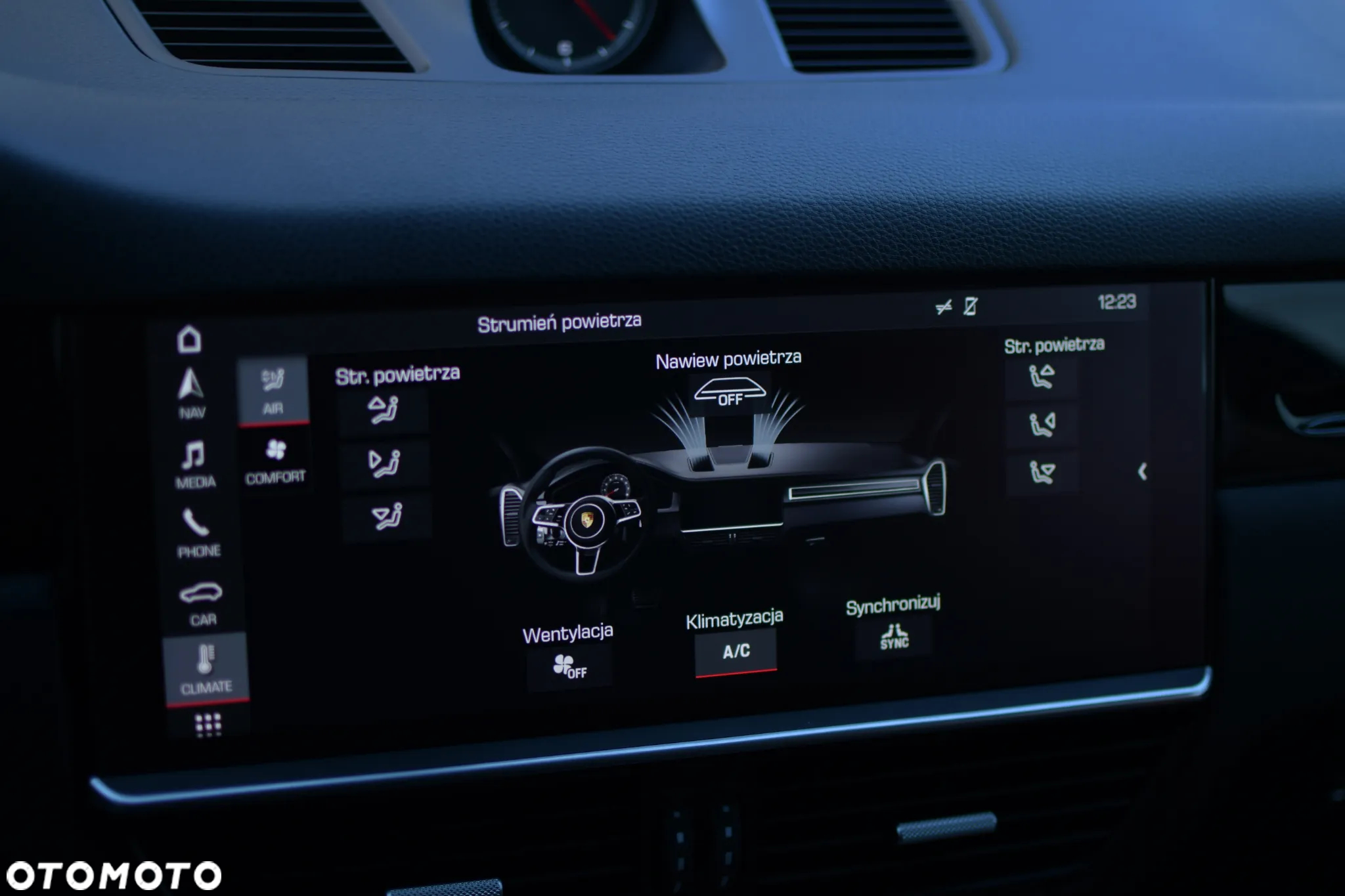 Porsche Cayenne S - 16