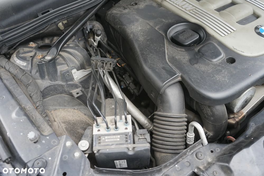 BMW Seria 5 525d xDrive Edition Sport - 28