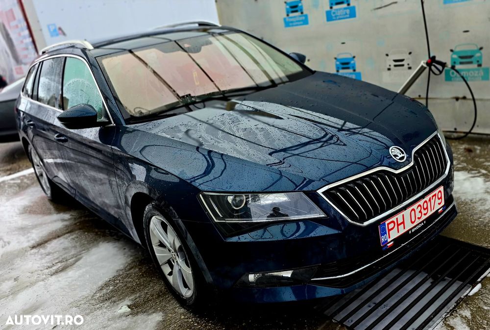 Skoda Superb 1.6 TDI GreenLine - 2