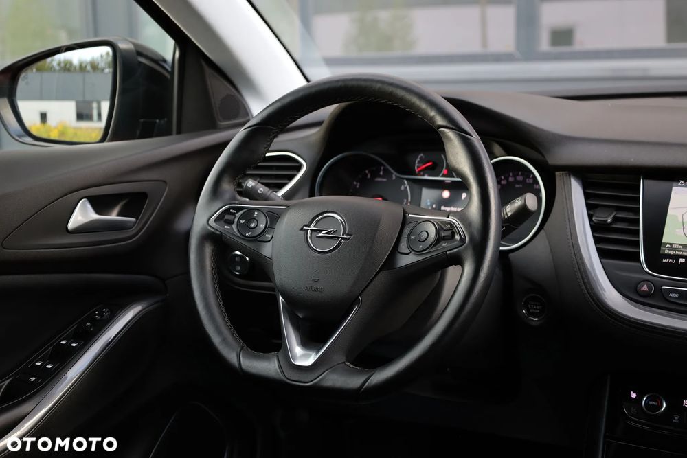 Opel Grandland X 1.6 Start/Stop Automatik Ultimate - 32