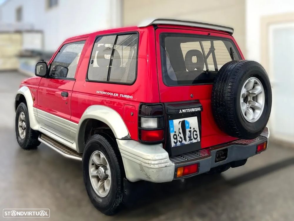 Mitsubishi Pajero 2.5 TDi GLS - 2