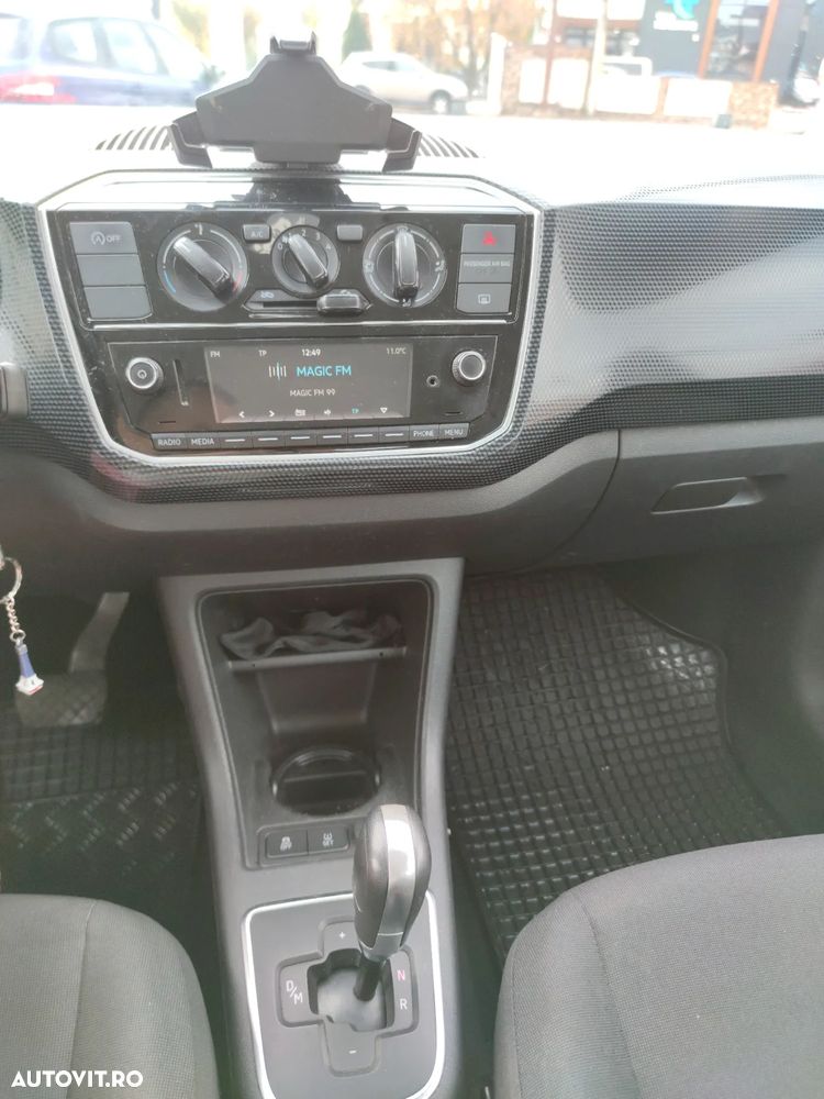 Volkswagen up! - 12