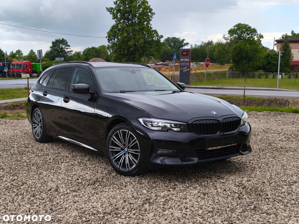 BMW Seria 3 320d Edition M Sport Shadow - 14