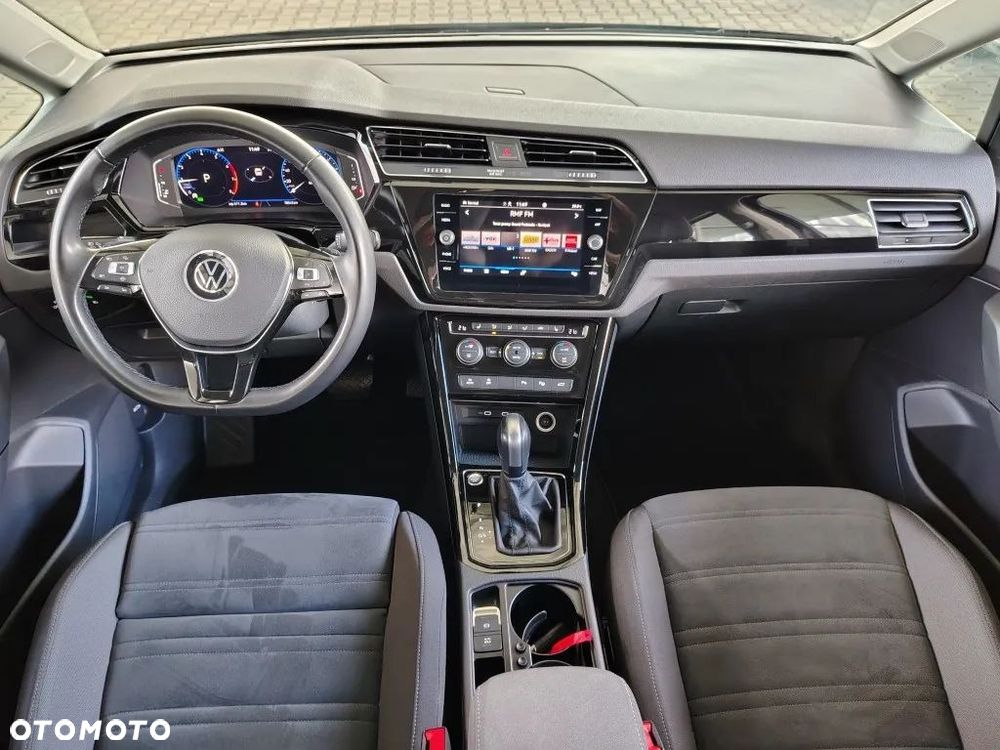 Volkswagen Touran 1.5 TSI EVO Highline DSG - 9