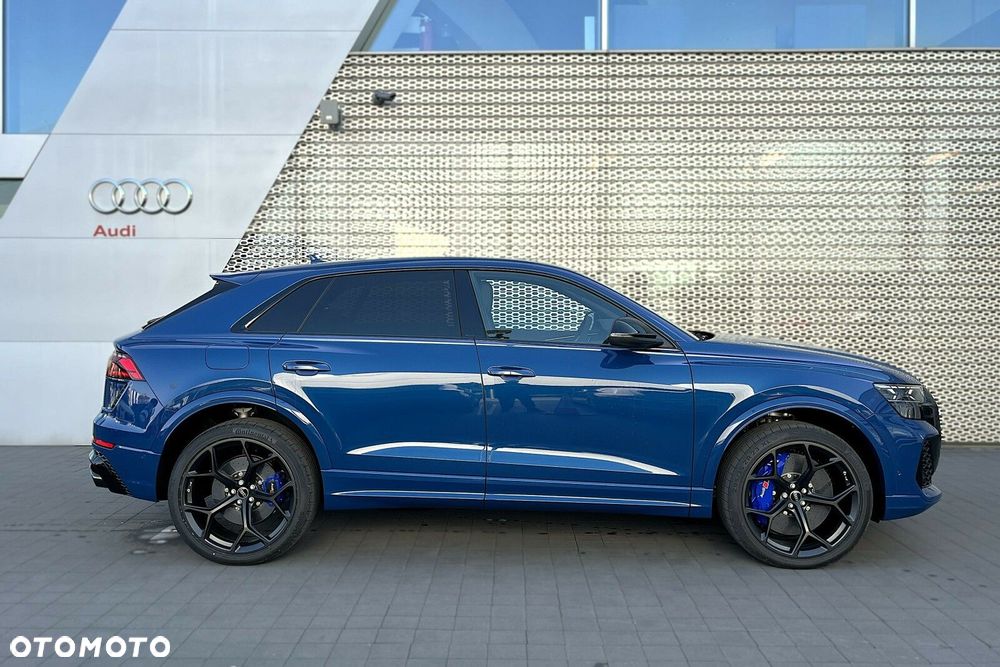 Audi RS Q8 - 2