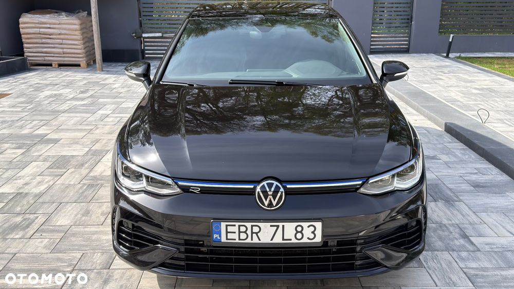 Volkswagen Golf - 33