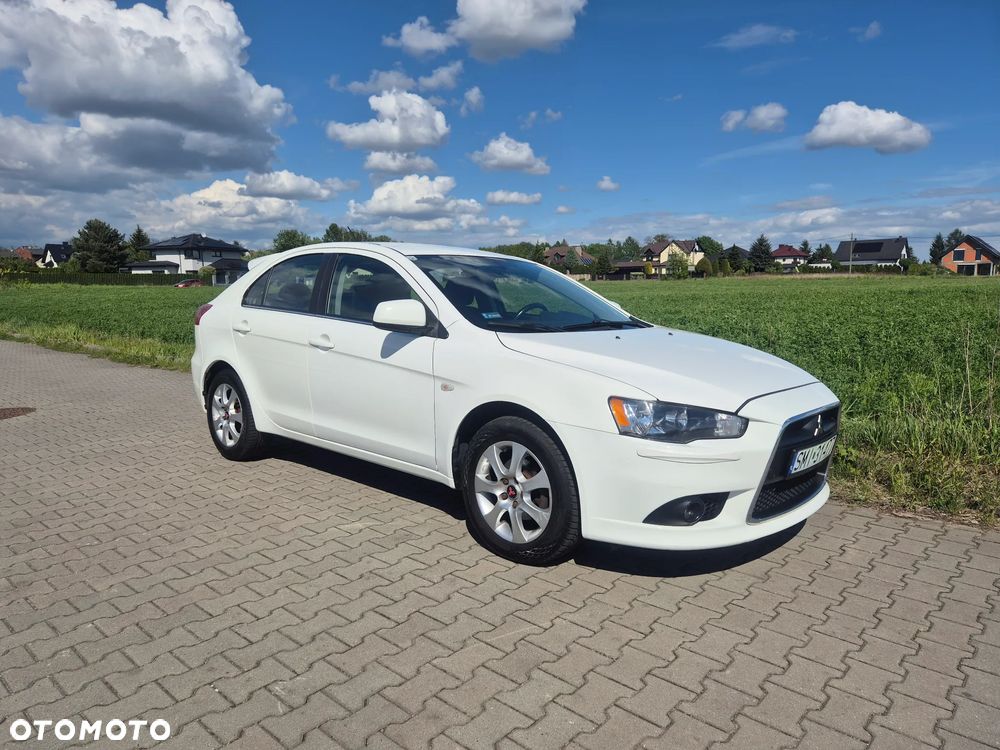 Mitsubishi Lancer 1.5 Invite - 8