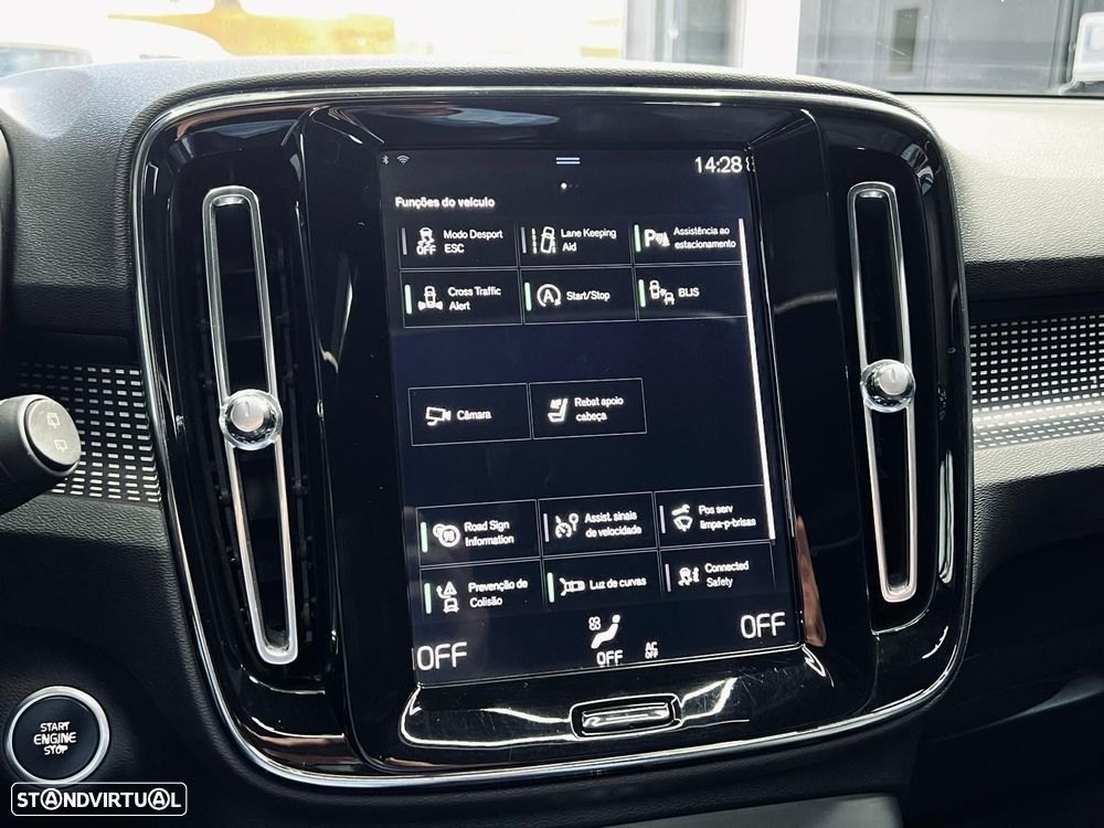 Volvo XC 40 2.0 D3 R-Design Geartronic - 32