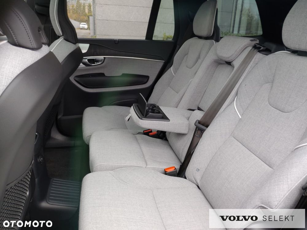 Volvo XC 90 - 16