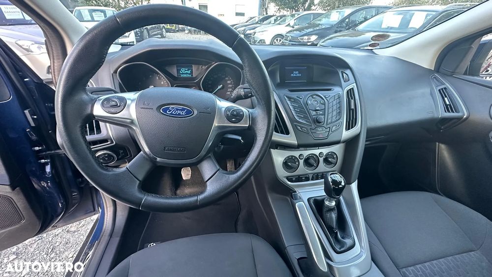 Ford Focus - 22