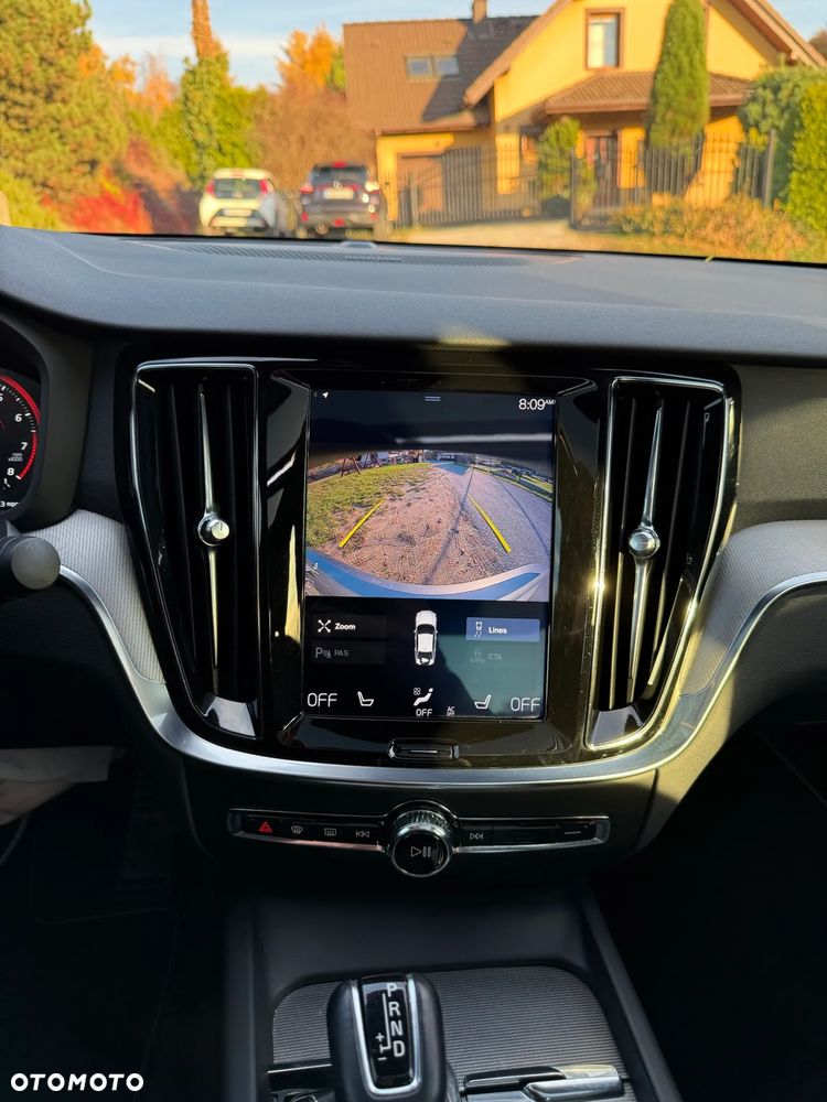 Volvo S60 T5 AWD R-Design - 14