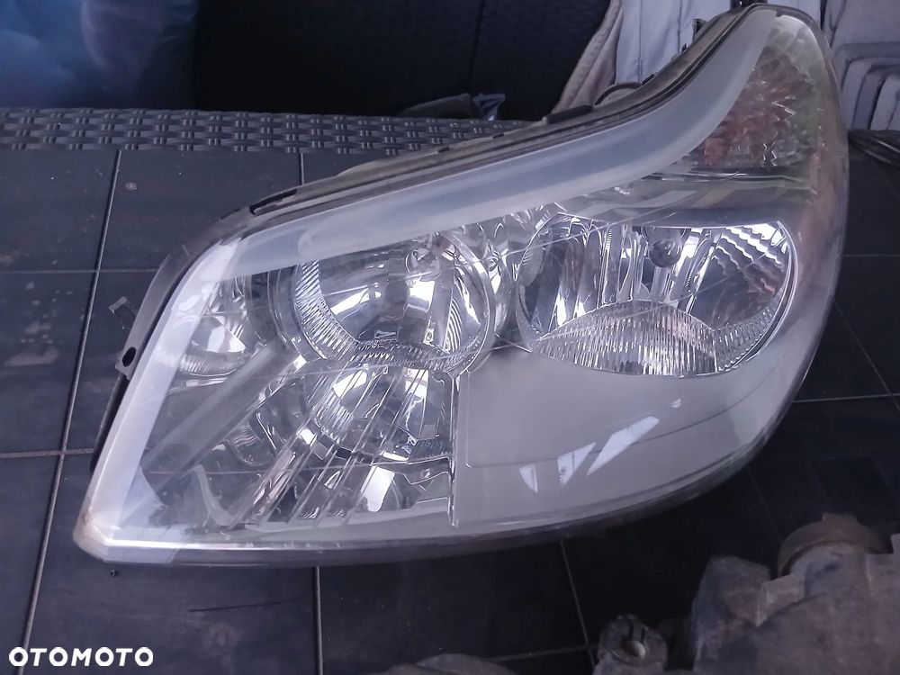 lampa lewy przód citroen C5 II lift - 3