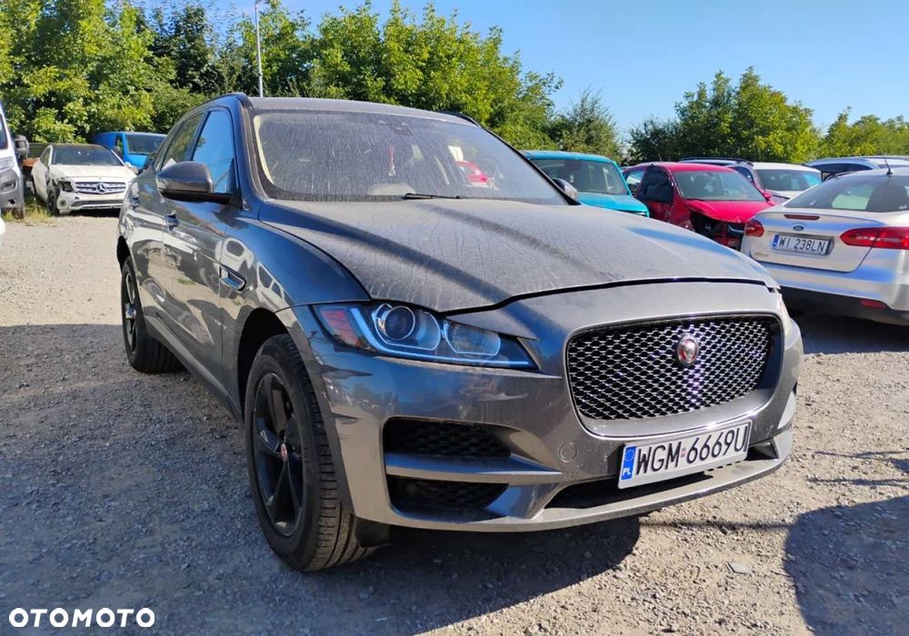 Jaguar F-Pace - 2