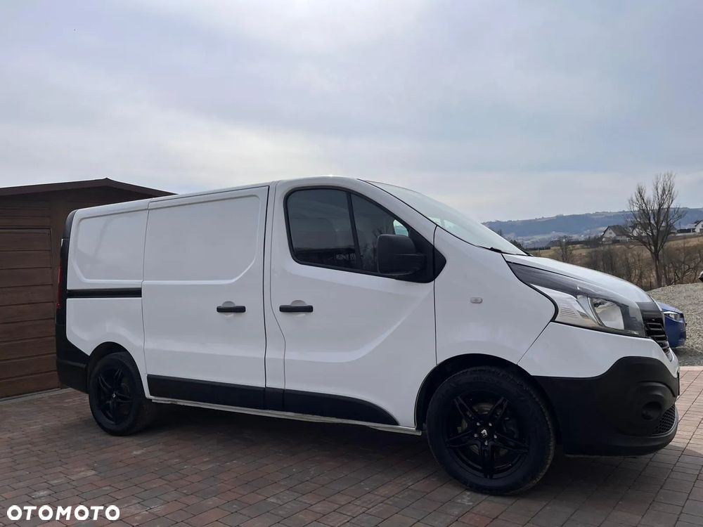 Renault TRAFIC - 6