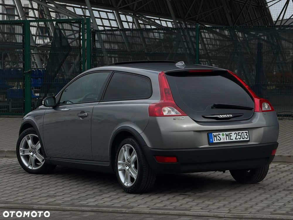 Volvo C30 2.0 - 15