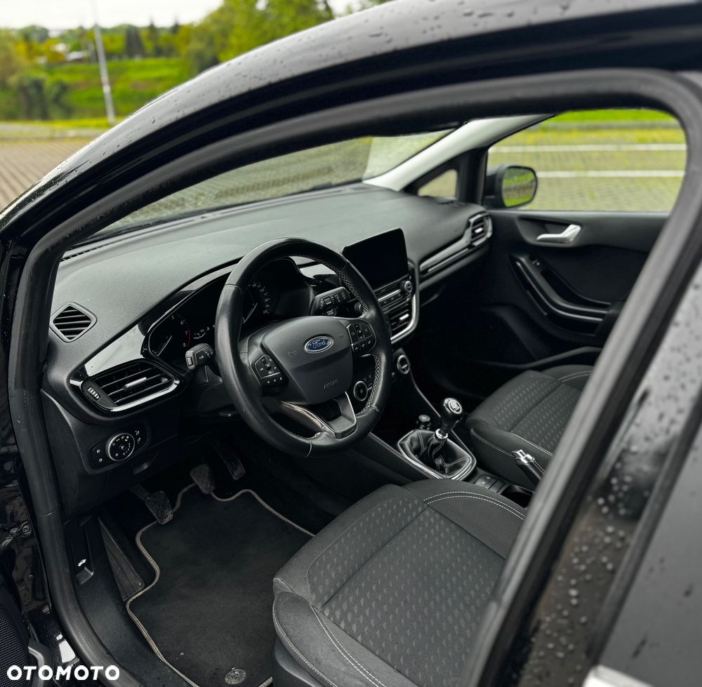 Ford Fiesta - 15