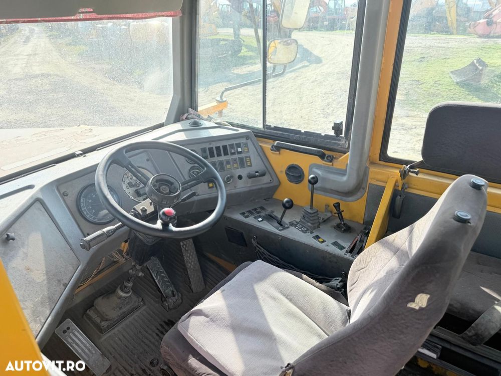 Volvo A30C - 11