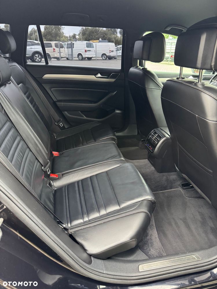 Volkswagen Passat 2.0 TDI BMT Highline DSG - 35