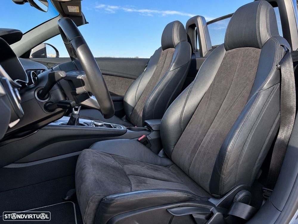 Audi TT Roadster 2.0 TDi - 11