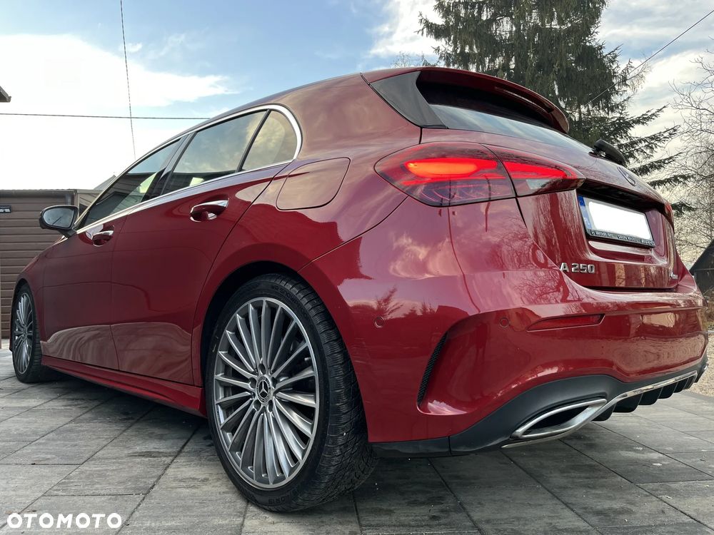 Mercedes-Benz Klasa A 250 4-Matic AMG Line 8G-DCT - 6