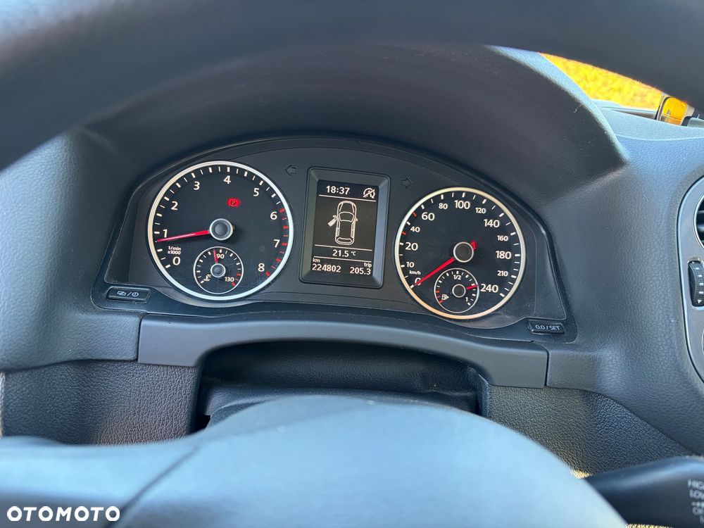 Volkswagen Tiguan 1.4 TSI Perfectline - 5