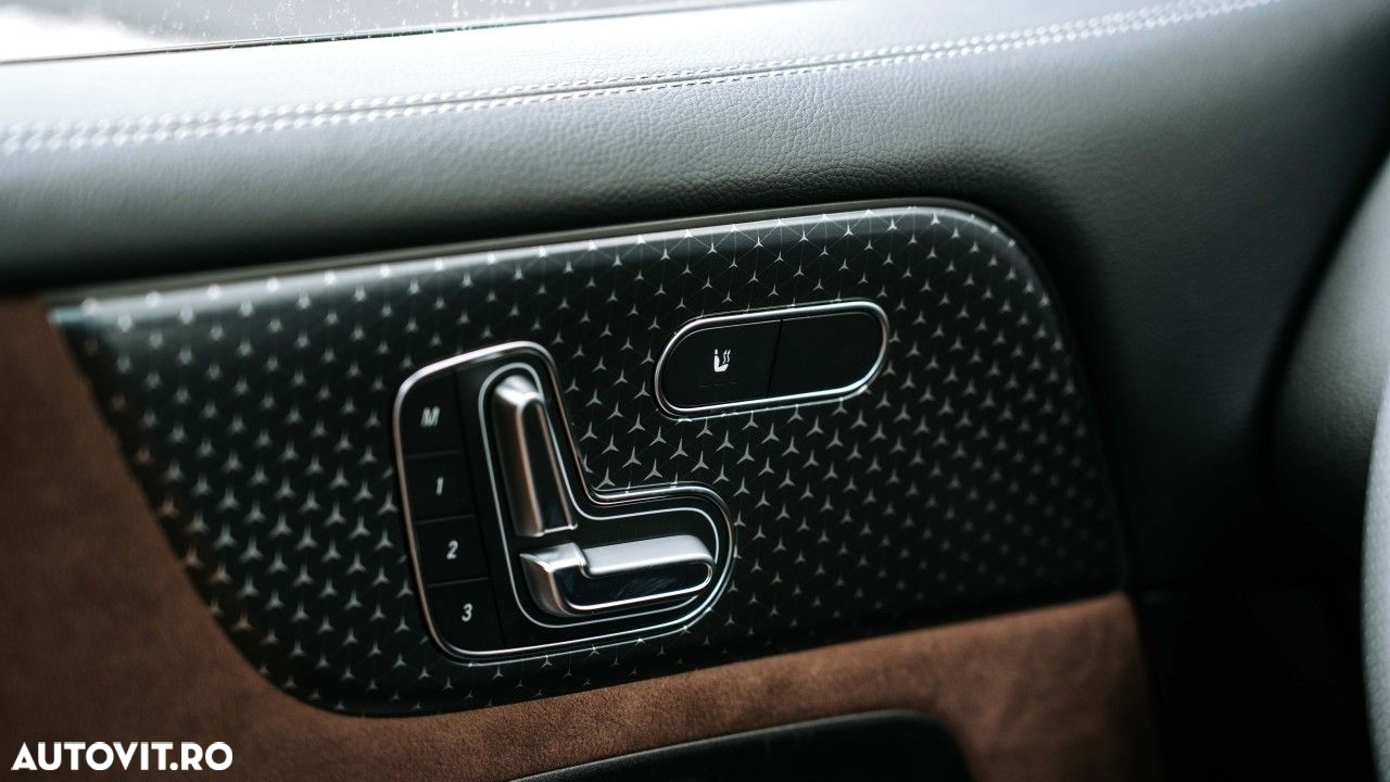 Mercedes-Benz GLB - 15