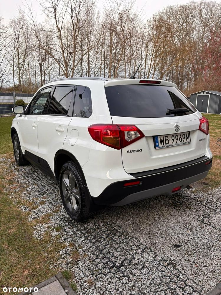 Suzuki Vitara 1.6 Premium 2WD - 9