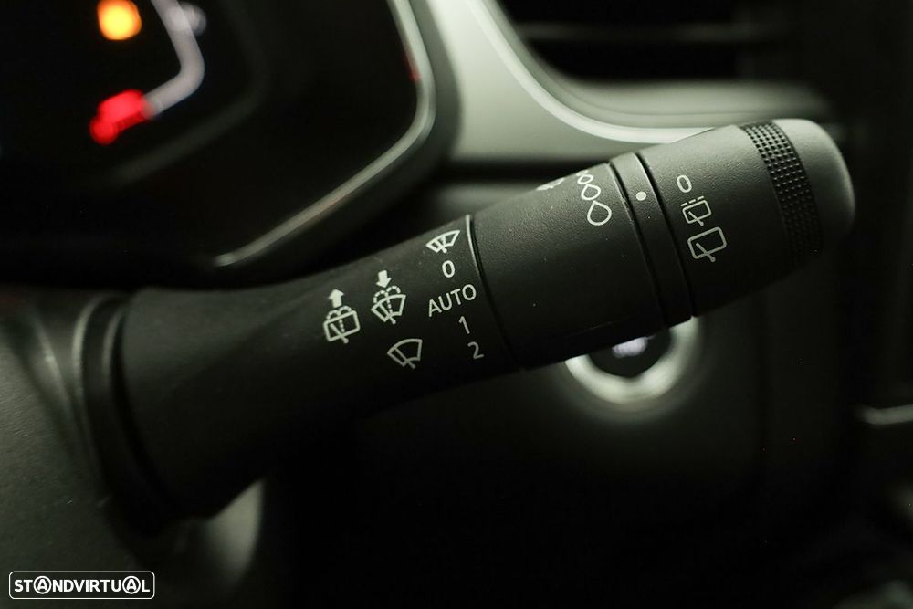 Renault Captur 1.0 TCe Techno Bi-Fuel - 17