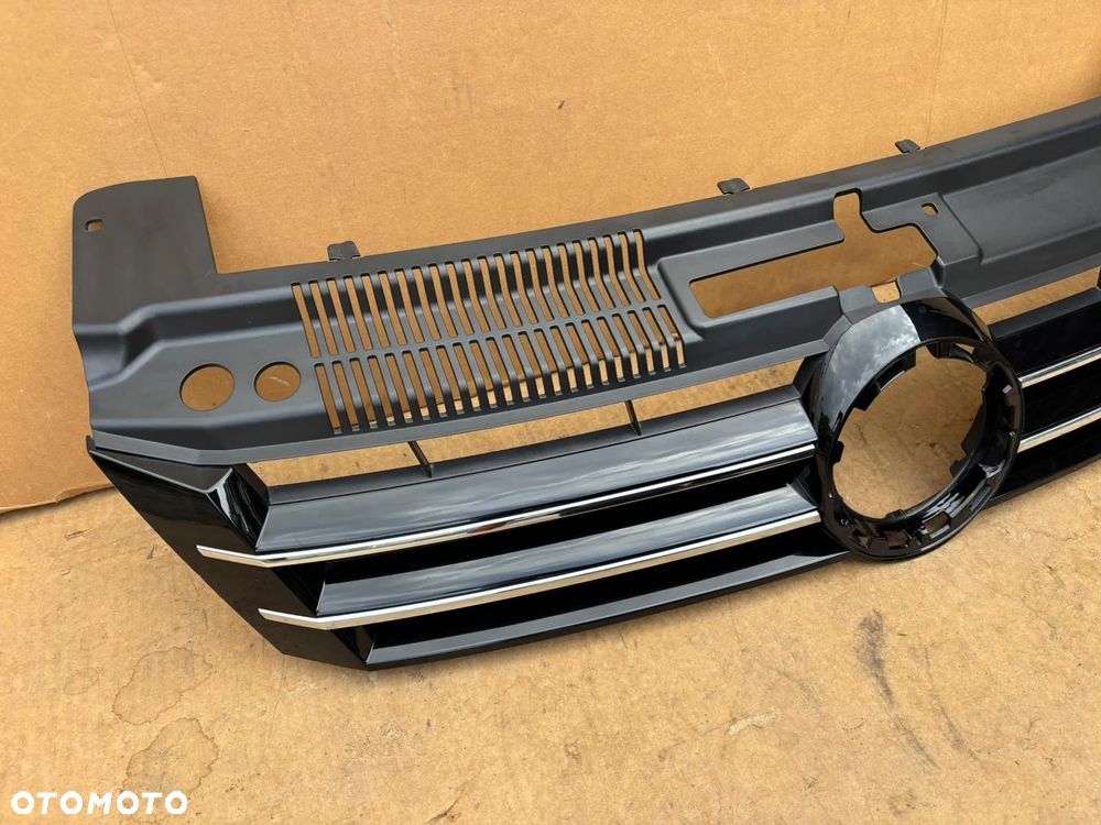 Oryginalna Atrapa Grill Zderzaka Przedniego VW Sharan II 7N 7N0 Ładny Cały 7N0853653B 7N0 7N0853655G Volkswagen - 2