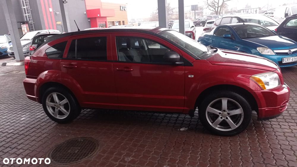 Dodge Caliber 2.0 SXT - 22