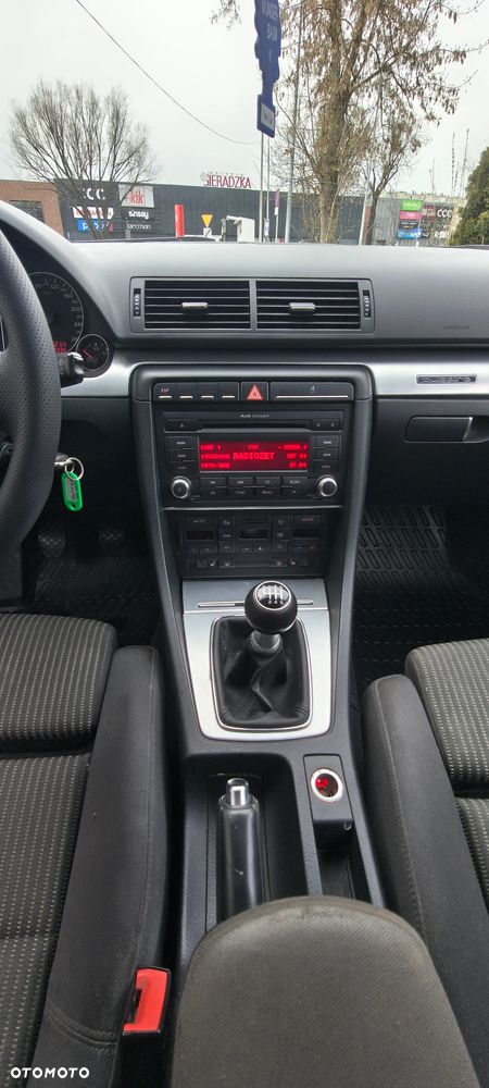 Audi A4 Avant 2.0 T FSI quattro - 5