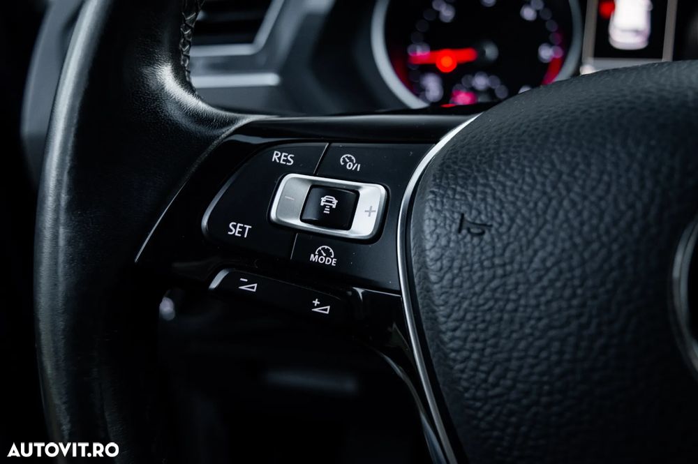 Volkswagen Tiguan 2.0 TDI SCR (BlueMotion Technology) Highline - 33