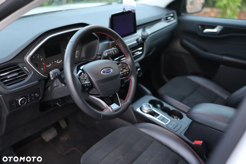Ford Escape 2.0 EcoBoost AWD Titanium - 10