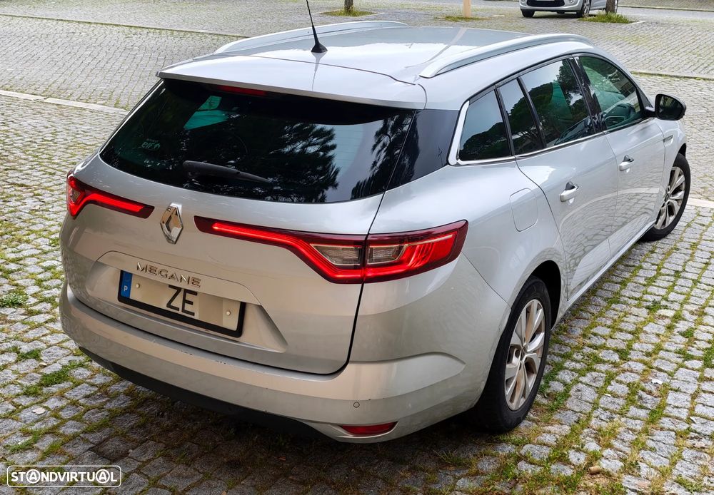 Renault Mégane Sport Tourer - 5