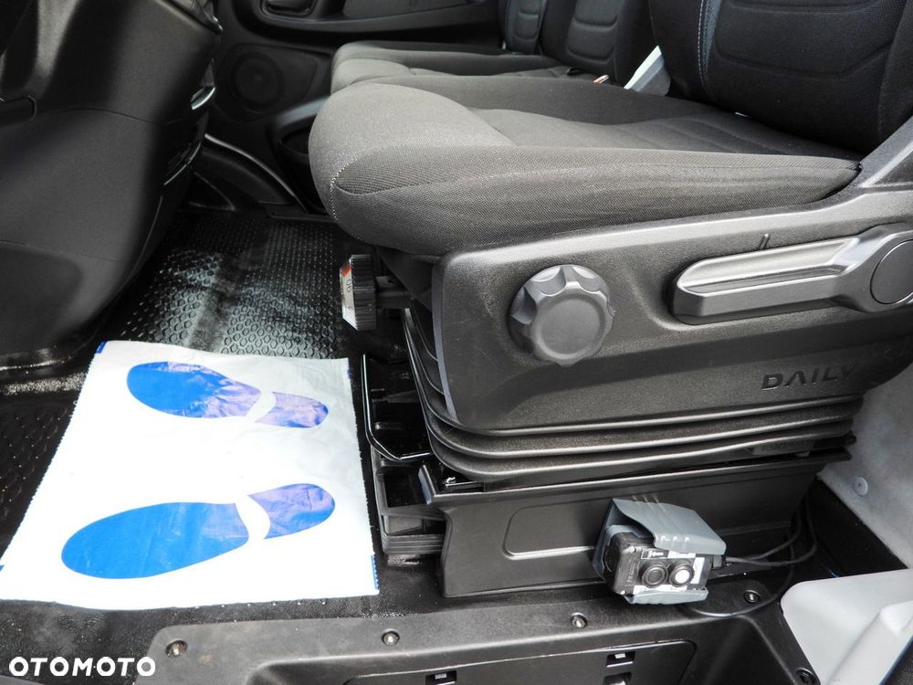 Iveco DAILY 35C14 WYWROTKA TEMPOMAT BLIŹNIACZE KOŁA KLIMATYZACJA  140KM - 27