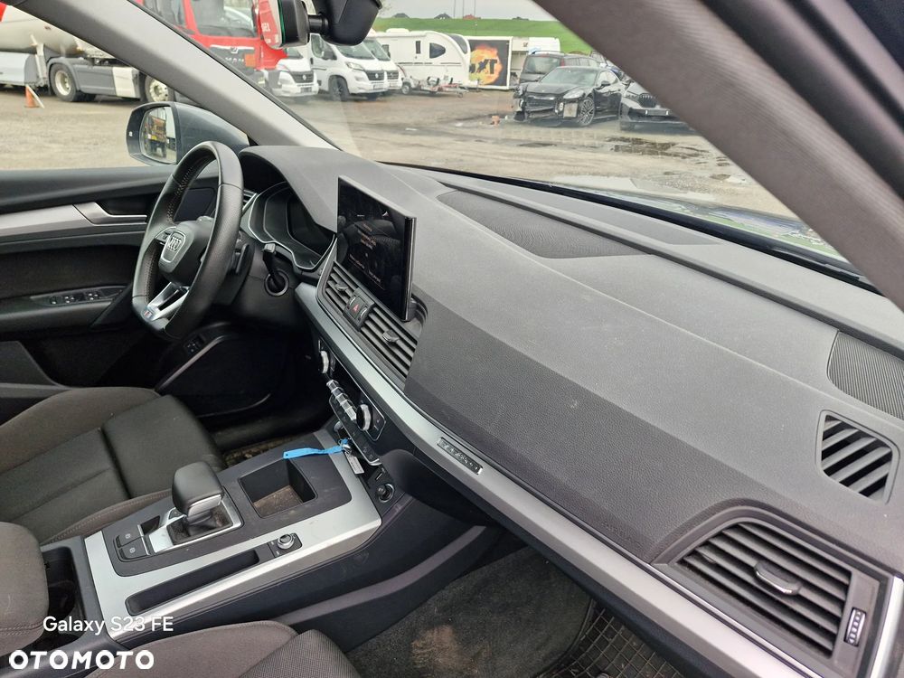 Audi Q5 50 TFSIe quattro S tronic S line business - 18