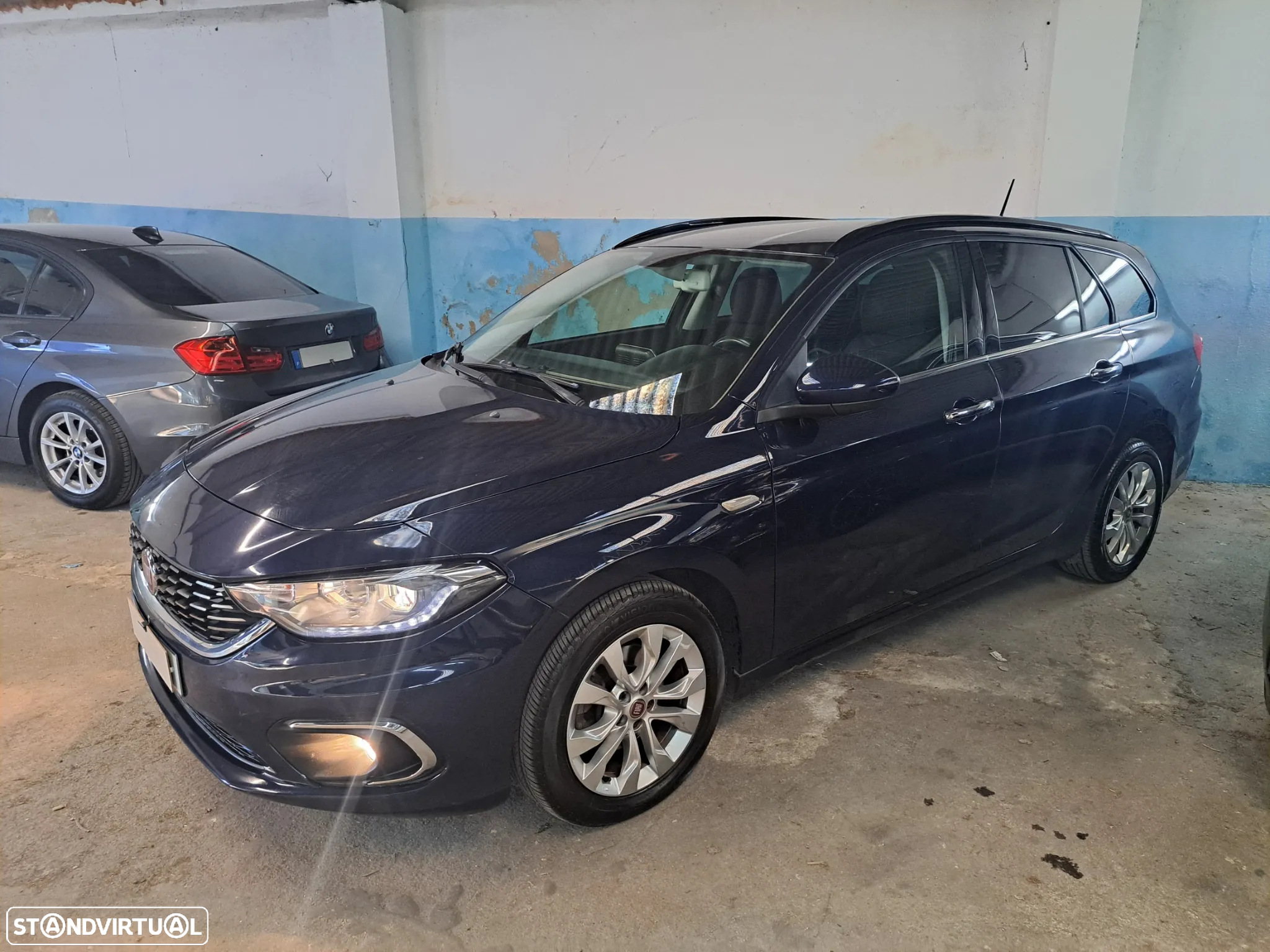 Fiat Tipo Station Wagon 1.3 M-Jet Lounge Tech - 32