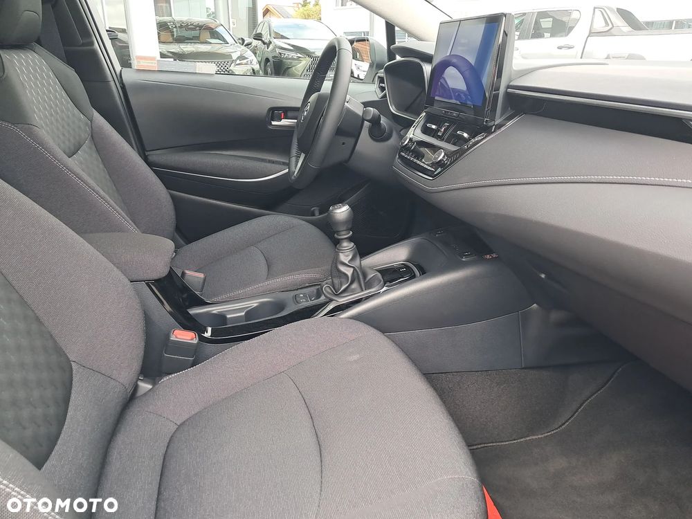 Toyota Corolla 1.5 Comfort - 19