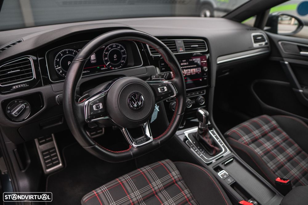 VW Golf 2.0 TSI GTI DSG Performance - 34