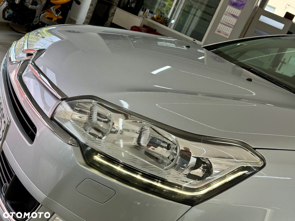 Citroën C5 2.0 HDi Exclusive - 20